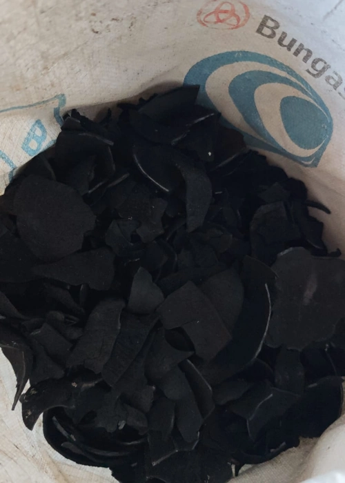 Charcoal packed in export bags - PT. Globalindo Energy Lestari